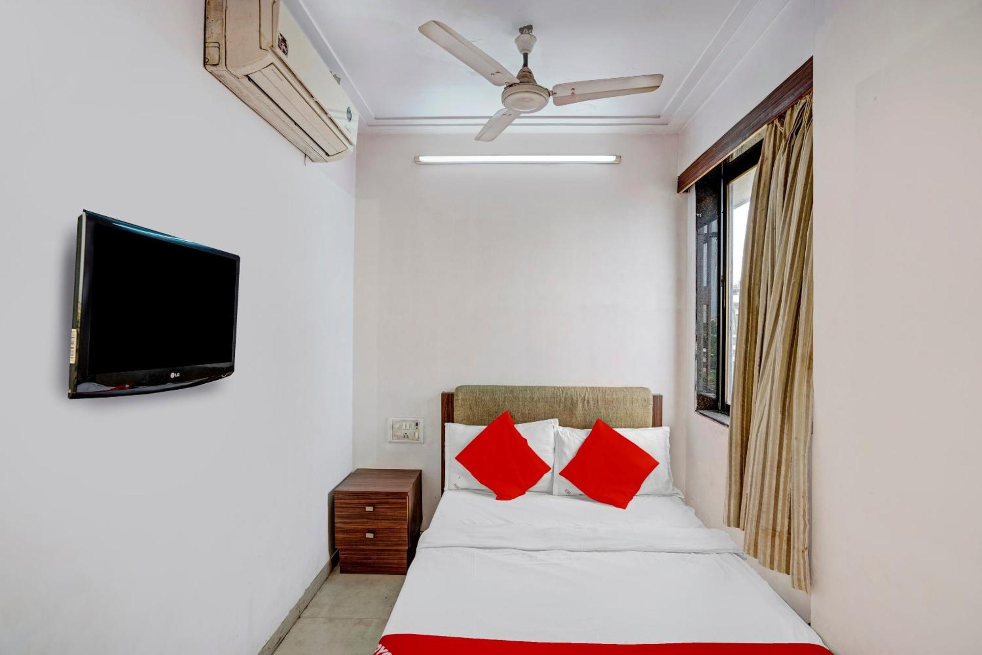 Hotel O Delight Inn Near Andheri Railway Station Mumbai Exterior photo